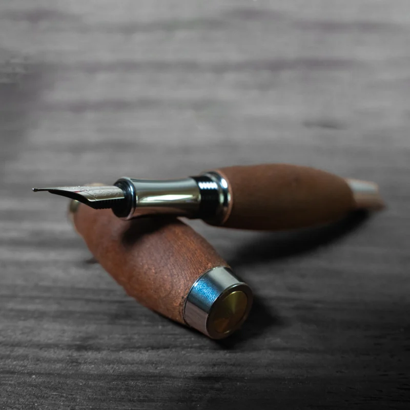 Luxury Mahogany Wooden Fountain Pen | Brazil | Handcrafted